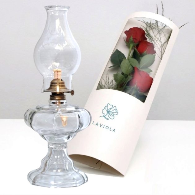 LUXUS New, Clear Glass Oil Lamp