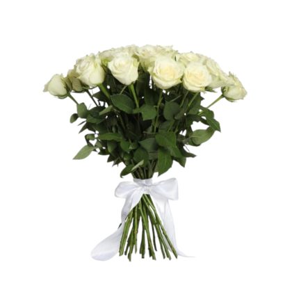 Handheld bouquet of 20 white roses – Soul’s Light by La Viola