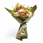 باقة فاخرة من الورود الحمراء والبيضاء في صندوق ذهبي أنيق. الهدية المثالية للمناسبات الرومانسية أو الخاصة، مع توصيل سريع